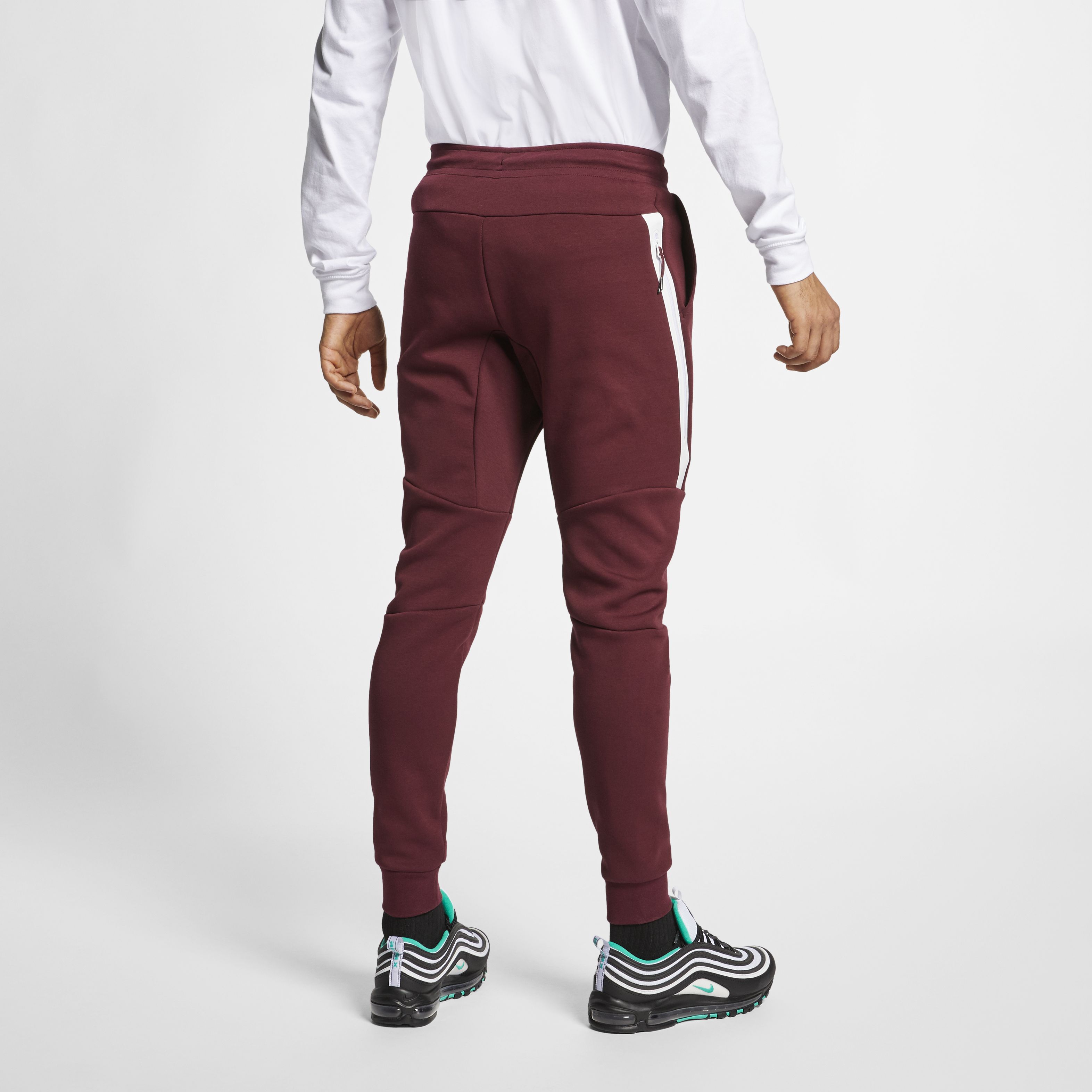 nike tech fleece jogger burgundy