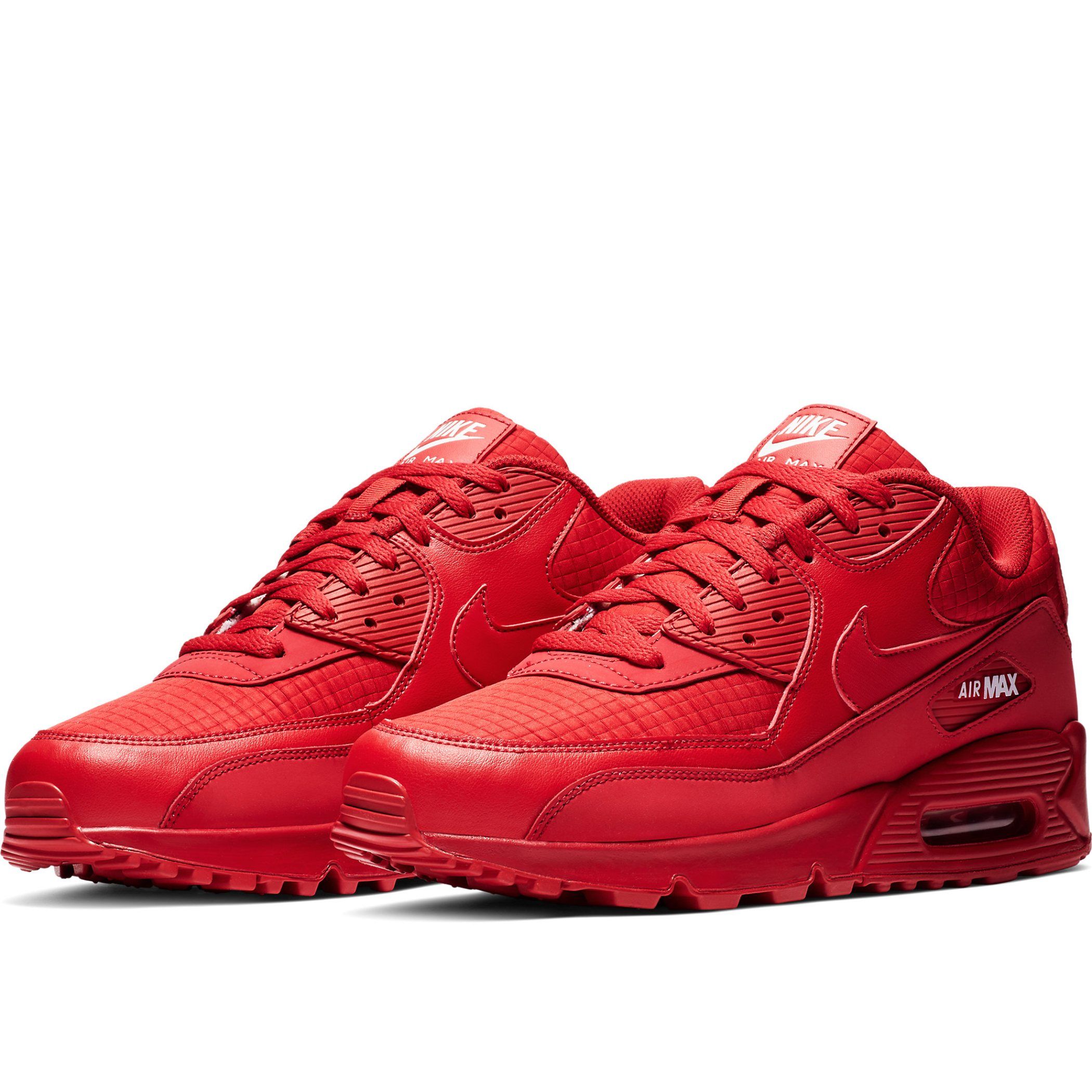 max 90 essential