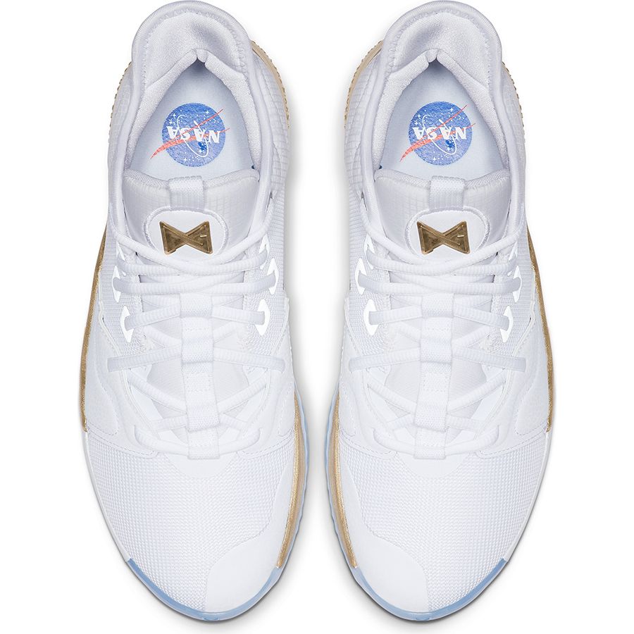 pg 3 white nasa