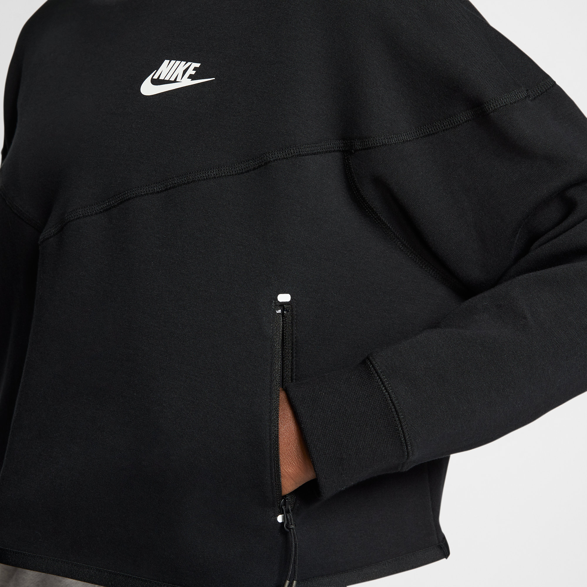 nike sportswear tech fleece pullover