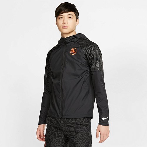 Мужская куртка Nike Essential Jacket Ekiden - фото 1 Мужская куртка Nike Essential Jacket Ekiden Black/Hyper Crimson - фото 1