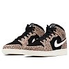 Подростковые кроссовки Jordan Air 1 Mid SE (GS) - фото 2 Подростковые кроссовки Jordan Air 1 Mid SE (GS) Black/Pale Ivory-Desert Ore - фото 2