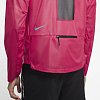 Мужская куртка Nike Tech Pack Ultra Light Running Jacket - фото 9 Мужская куртка Nike Tech Pack Ultra Light Running Jacket Worn Brick/Black/Reflect Black - фото 9