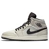 Мужские кроссовки Jordan Air Jordan 1 Mid SE - фото 1 Мужские кроссовки Jordan Air Jordan 1 Mid SE Light Bone/Cone-Black-Sail - фото 1